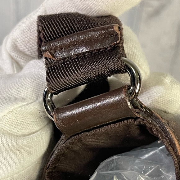 GUCCI canvass messenger bag - Picture 7 of 16